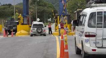 La reforma permite a los alcaldes de ciudades capitales poner peajes, previa autorización del concejo, “como fuente de financiación para la infraestructura de movilidad, que contribuya a la sostenibilidad, mejoramiento y expansión de esta”. / Foto: 