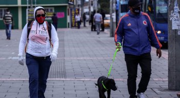 4 de cada 10 personas afirmaron que la ruptura estuvo relacionada con la situación de salud pública. / Foto: Colprensa