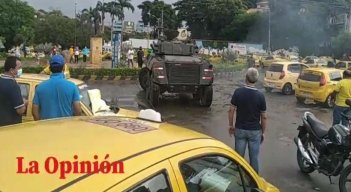 Las autoridades hicieron presencia en estas protestas./Foto: La Opinión