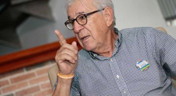Alcaldec6tv                                                            Jairo Yáñez, alcalde de Cúcuta                                                                                                           