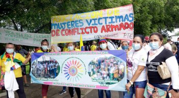 Carmen García, presidenta de la Asociación de Madres del Catatumbo por la Paz, participó, junto a un nutrido grupo de mujeres, en las marchas del pasado 19 de mayo en Cúcuta. / Foto: Alfredo Estévez