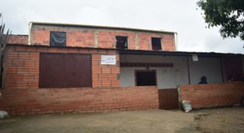 Migrantes se ven obligados a arrendar espacios sin tratos oficiales. (Foto/Pablo Castillo).