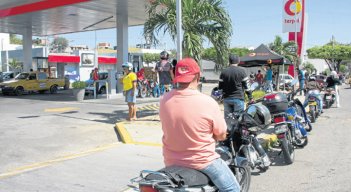 Sobretasa a la gasolina.