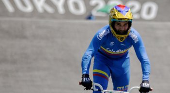 Carlos Ramírez.