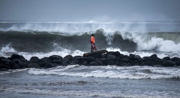Grace tocó tierra en territorio mexicano afectando algunos balnearios en la costa del Caribe. / AFP