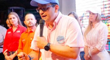 Gobernador Silvano Serrano le solicitó al Ministerio de Transporte que no se cierre la oficina del Invías en Ocaña./Foto Archivo