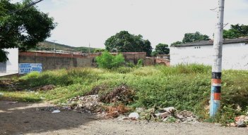 Se conoció que ya se adelanta un proceso con los dueños de estos lugares, a fin de que se logre hacer un encerramiento total y solucionar la problemática.  Foto: Pablo Castillo / La Opinión 