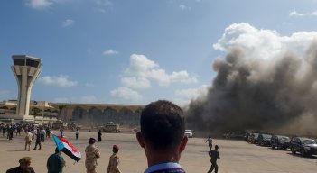 Yemen está devastado por un  conflicto que opone a los hutíes, rebeldes allegados a Irán, al gobierno reconocido por la comunidad internacional.         Yemen 