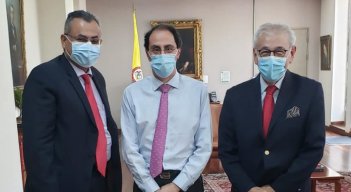 La agenda del alcalde Jairo Yáñez, en compañía del gerente de la EIS Cúcuta, José Antonio Lizarazo, incluyó una reunión en el despacho del ministro de Hacienda, Juan Manuel Restrepo (centro). / Foto: Alcaldía de Cúcuta