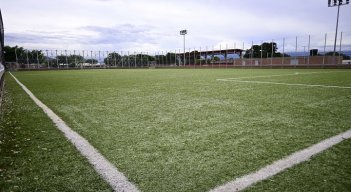 La cancha está en buenas condiciones. / Cortesía/ La Opinión 