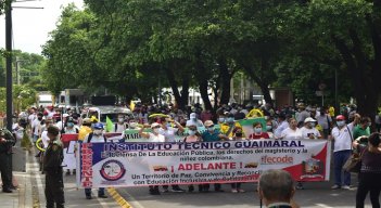 La marcha fue multitudinaria. Se estima que asistieron más de 300 personas. / Foto:  Pablo Castillo / La Opinión 
