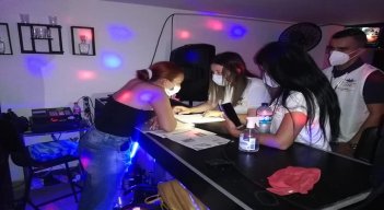 Durante los planes piloto, 1.277 establecimientos fueron inscritos para poder laborar, entre ellos, 898 negocios dedicados al expendio de bebidas alcohólicas/ Foto: Cortesía