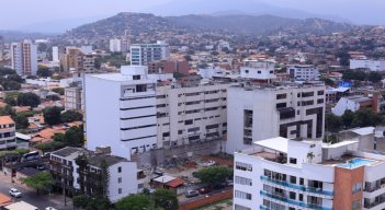 Factores como la pandemia habrían retrasado las acciones que se tenían planificadas y esto generó indicadores negativos en algunos sectores de la economía. / Foto: Archivo