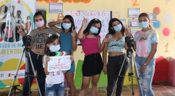 En el Club de Niñas Las Aventureras en Villa del Rosario, las niñas entrevistaron a sus compañeras migrantes sobre cómo ha sido adaptarse a Colombia./Foto: cortesía