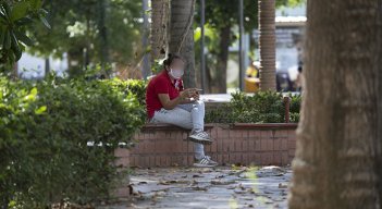 Según cifras del DANE, entre junio y agosto de este año, la tasa de desempleo entre los menores de 28 años se ubicó en 21,5%. / Foto: Archivo