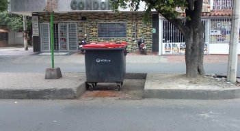 Contenedores seguirán en la ciudad