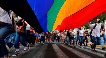 ¡Histórico! Chile aprueba el matrimonio entre personas del mismo sexo