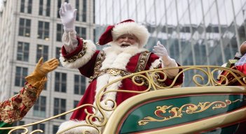 La pandemia ha dificultado el trabajo de Papá Noel en Estados Unidos./ AFP