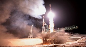 Rusia llevó a cabo un tercer lanzamiento exitoso de su cohete espacial pesado Angara. /AFP