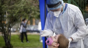 La comercialización de estas pruebas caseras OTC se vuelven una prioridad para la salud pública del país, dice Fenalco. / Foto: Colprensa
