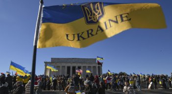  Rusia y Ucrania piden diálogo ante  aumento de hostilidades 	