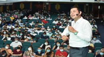 Luis Fernando Niño López, docente de la Unisimon. / Foto: Cortesía / La Opinión 