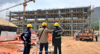 Casa de bombas de la planta de tratamiento del acueducto metropolitano que se construye en El Pórtico/Foto Orlando Carvajal