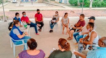 Ciudad Rodeo se involucra en la estrategia tejiendonos./Foto cortesía