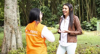 Ayuda a mujeres emprendedoras.