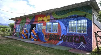 Biblioteca en Manuela Beltrán. / Foto: Jorge Gutiérrez / La Opinión 