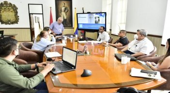 La mañana de ayer una comisión de proyectos especiales de Corponor, se reunió con el alcalde de Cúcuta, Jairo Yáñez y con la subsecretaría de Medio Ambiente municipal-.