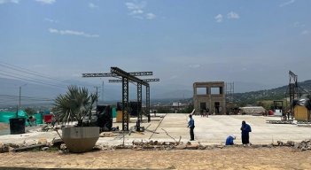 Construcción de una Estación de Servicios (EDS) en terreno donado como área de cesión por Conjunto Sierra Nevada. (Foto:Cortesía)