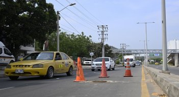 Alcantarilla mortal en la avenida Demetrio Mendoza 