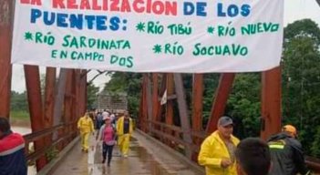 protesta en puentes de Tibú por mal estado./Foto cortesía