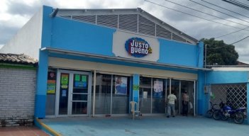 Situación de Justo & Bueno 
