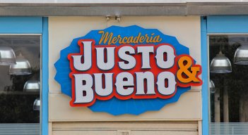 Justo y Bueno