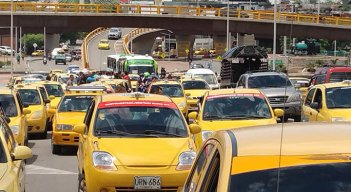 Bloqueos viales de taxis