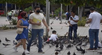 El 33% de los refuerzos aplicados en Cúcuta, aún no permiten eliminar el uso del tapabocas en sitios cerrados./ Foto: Pablo Castillo / La Opinión 