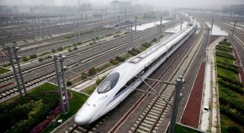 Un muerto y heridos al descarrilar tren de alta velocidad en China./Foto: ilustración - internet