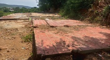 Las familias de la zona tienen miedo a que la tragedia vuelva a ocurrir, pues sus casas tampoco soportarían la fuerza de la naturaleza.