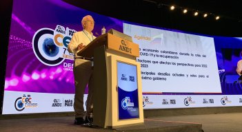 José Antonio Ocampo participó en el séptimo Congreso Empresarial Colombiano. / Foto: Twitter ANDI