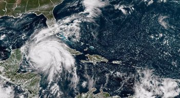 Cuba se prepara para resistir al huracán Ian, que luego seguirá hacia EE. UU./Foto: AFP