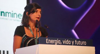 La ministra de Minas y Energía, Irene Vélez, fue criticada.