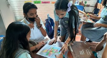 Se facilitaron 8 aulas en diferentes colegios para la implementación de los MEF. / Fotos: Cortesía 