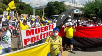 Cucuteños vuelven a protestar contra la reforma tributaria