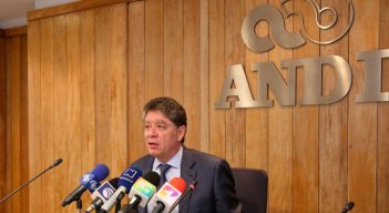 Presidente de la ANDI, Bruce Mac Máster. / Foto: Colprensa