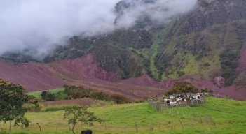 Remoción en masa en Villa Caro no termina