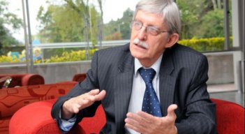 El Seminario Internacional está liderado por la Fundación Cinco a las Cinco y la Alianza SIES+, de la cual hace parte la Unisimón. El conferencista de esta ocasión será Jaime Restrepo Cuartas. / Foto: Tomada de internet.