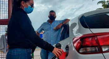 El Observatorio Fiscal en la inconveniencia del subsidio al precio de los combustibles financiado a través del FEPC, porque cerrar esta brecha fiscal podría ahorrar $33 billones al año. / Foto: Archivo