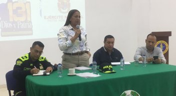 En mesa de trabajo, gremios de transportadores se refirieron a la quema de vehículos en La Curva